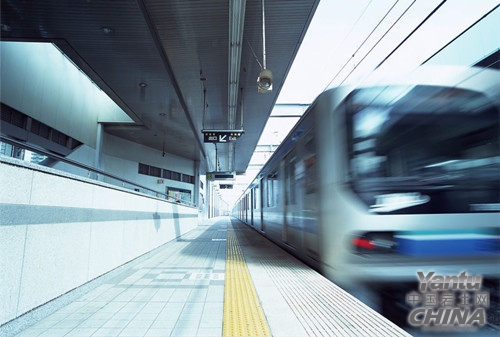 怎么进入地铁逃生大厅 52608809ca0ef.jpg