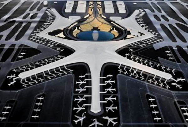 货运飞机场GDP_飞机场图片