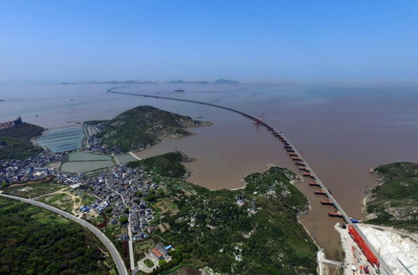 全国 浙江 返回首页  建成宁波舟山港主通道(鱼山石化疏港公路)是舟山