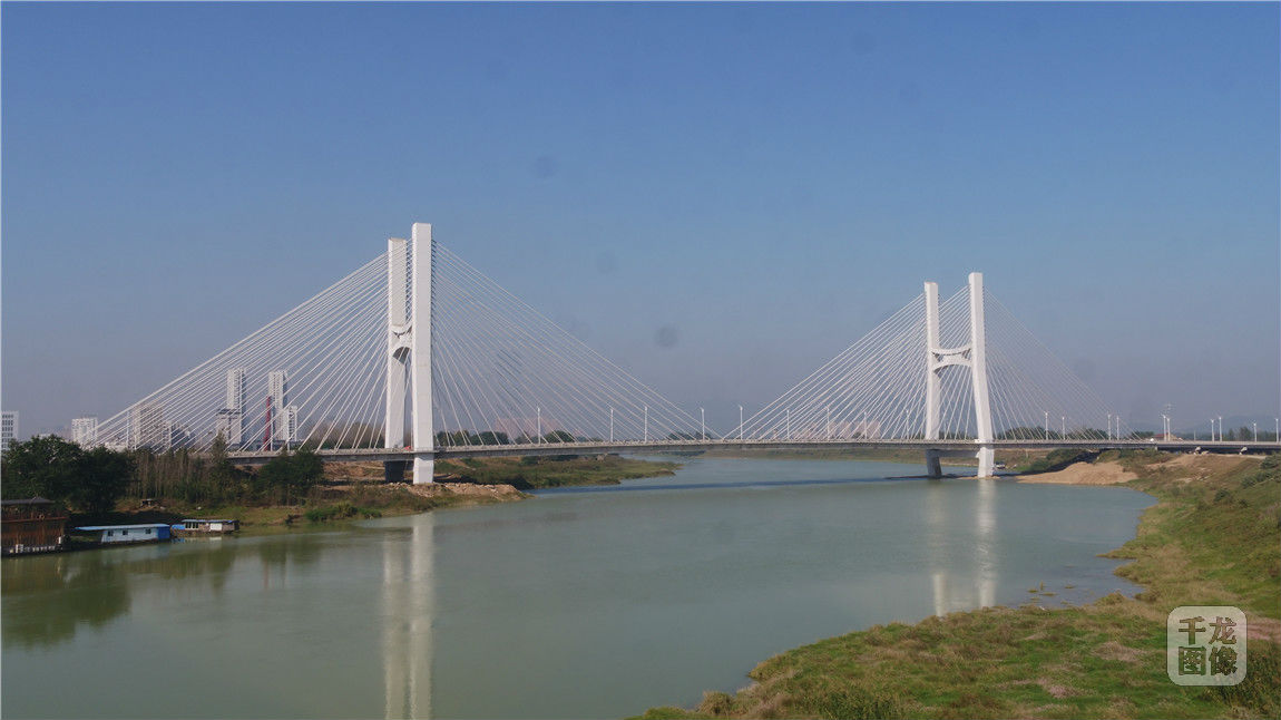 一索长虹通两岸宣城水阳江大桥施工侧记