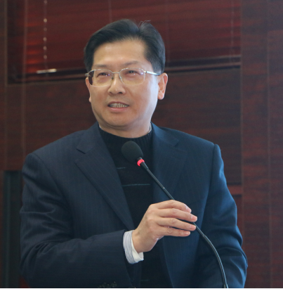 中国勘察设计大师郑建国做了《高填方地基的勘察,设计,施工与质量控制