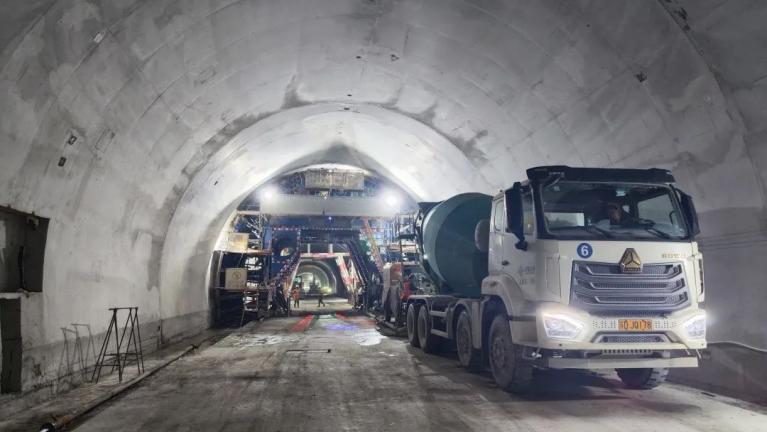 高速三门联络线全线首座隧道顺利贯通-岩土在线